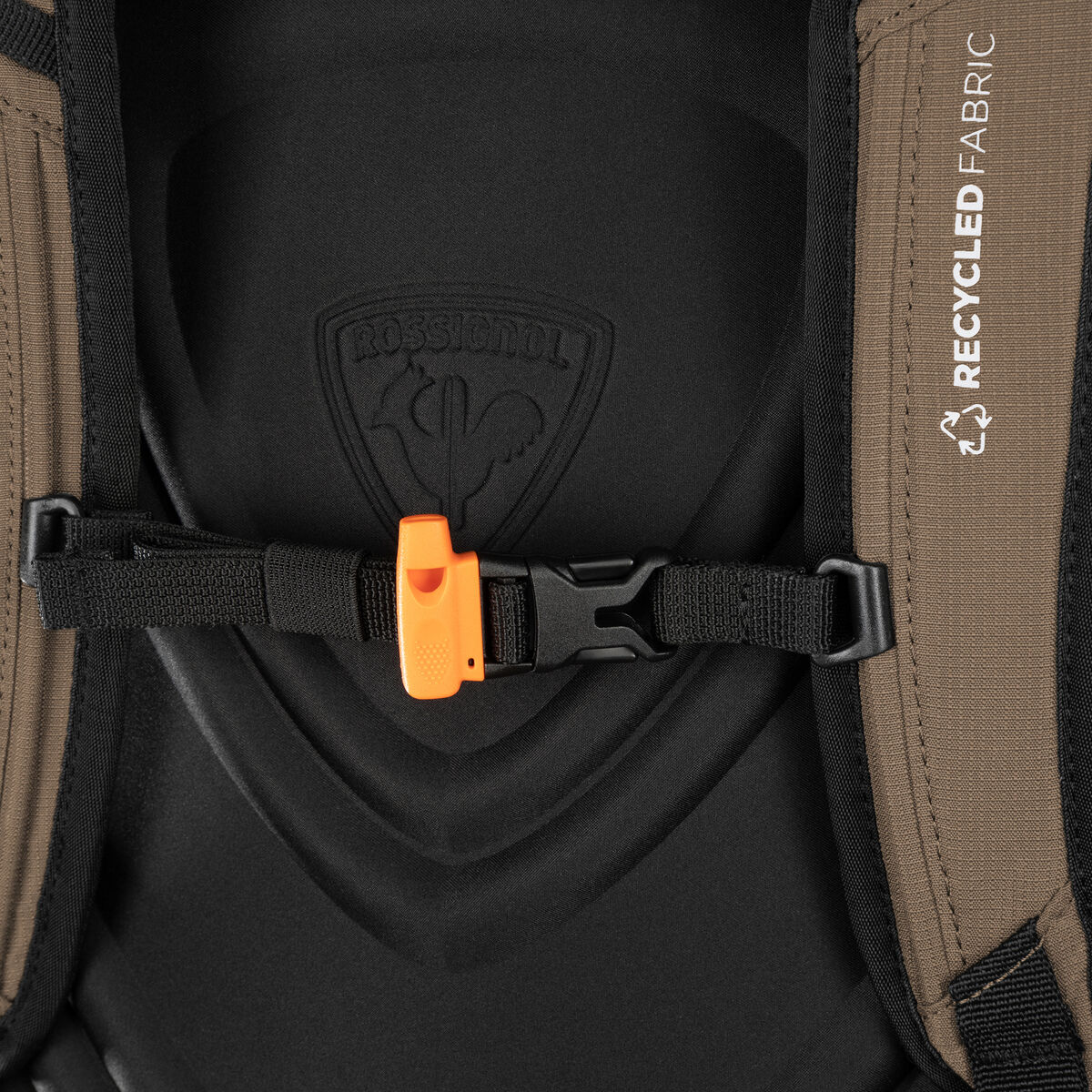 Unisex bag Escaper tour 25L\t BN BROWN