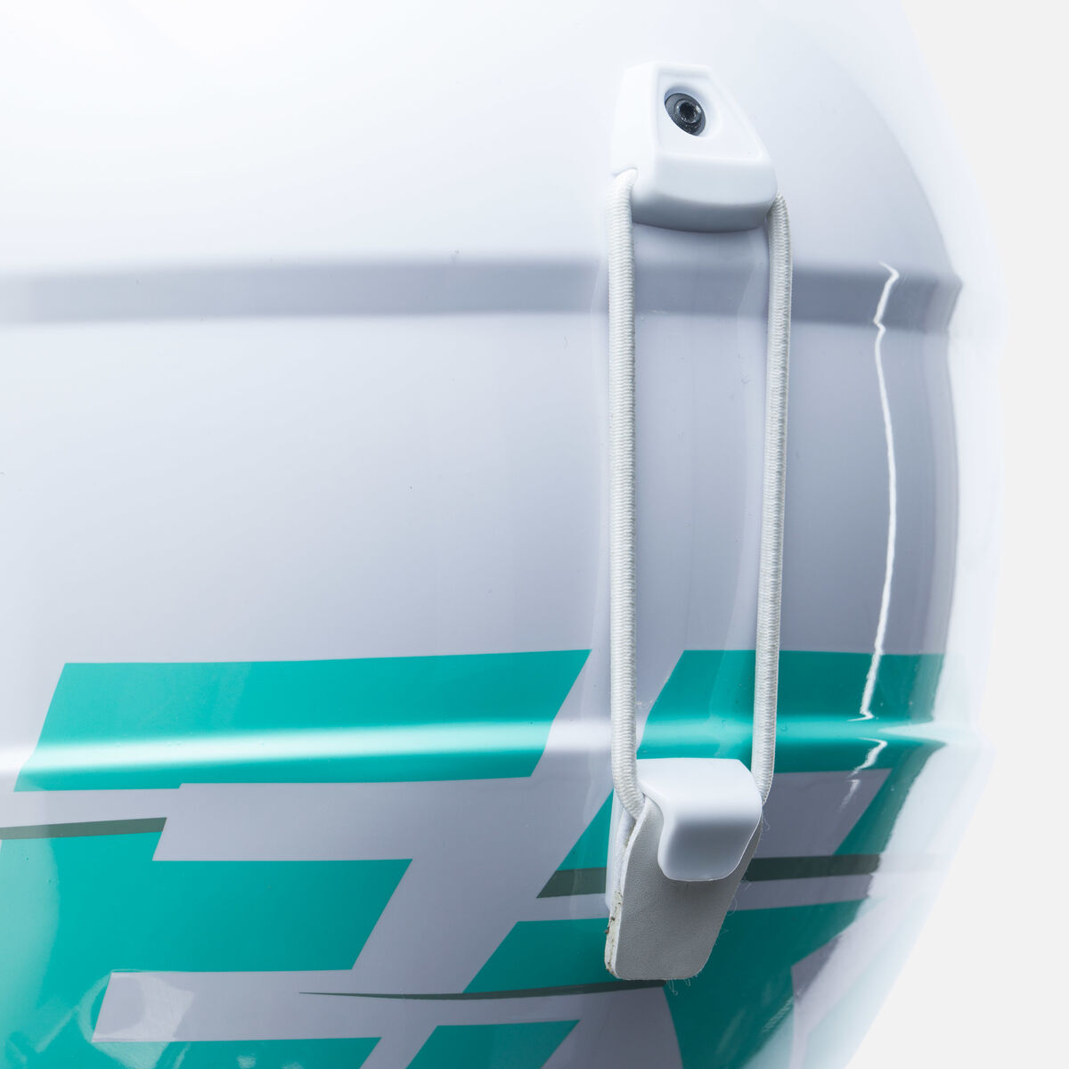 HERO KIDS IMPACTS WHITE 000